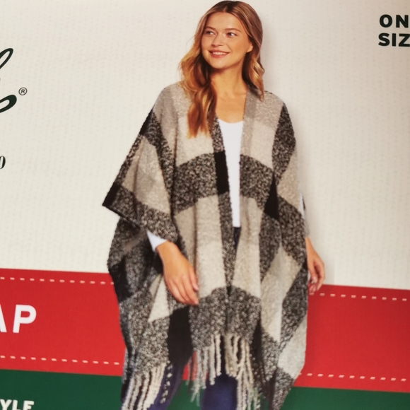 WOOLRICH Cozy Blanket Wrap. One size - Picture 3 of 3